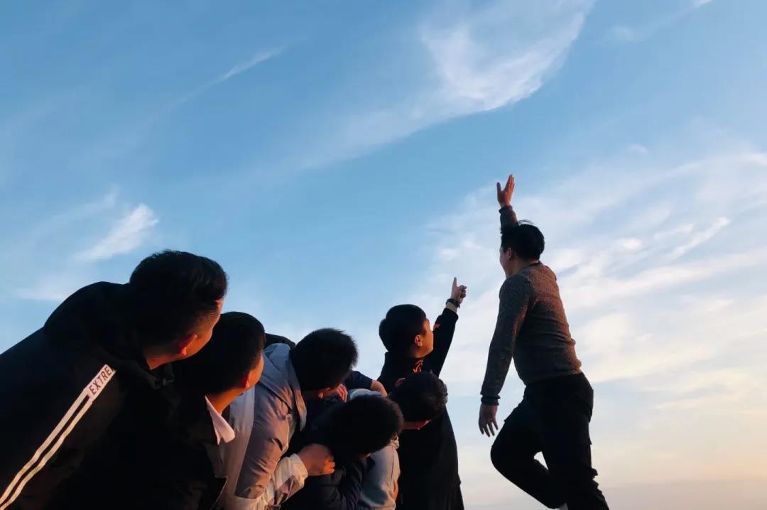 ��Ȧ��NO.40ح����·�ϲ���ͯ��������·�ϼ������