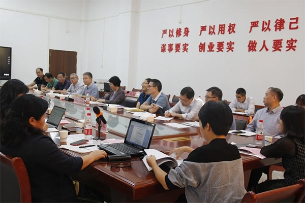 AG��˾������㶫��óѧԺ������չ�ִ�ѧͽ�ư��Ե���ܽ���������